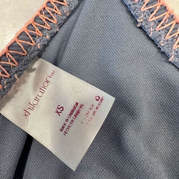 Xhilaration Women's Triangle Bikini Top Bundle Set Cute Pattern Green Blue XS - Picture 5 of 6